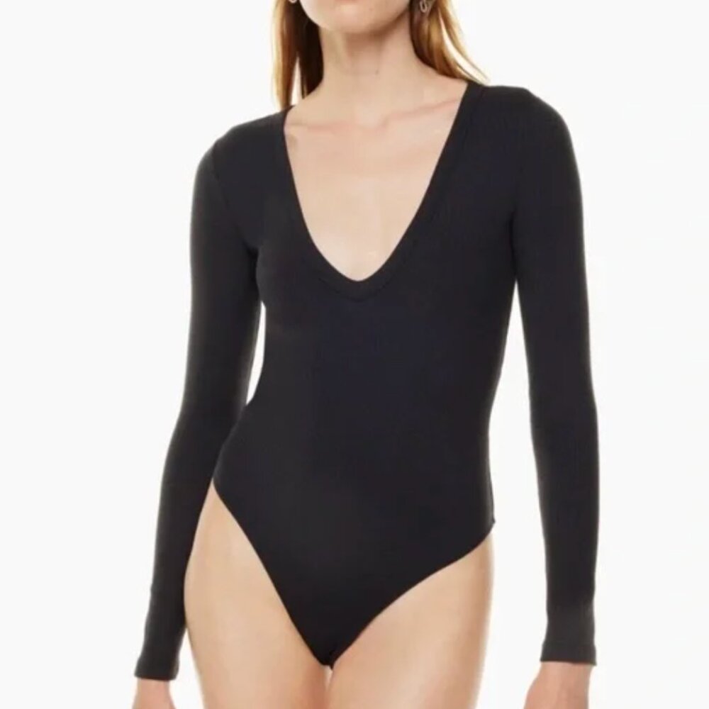 Babaton V-Neck Longsleeve Bodysuit